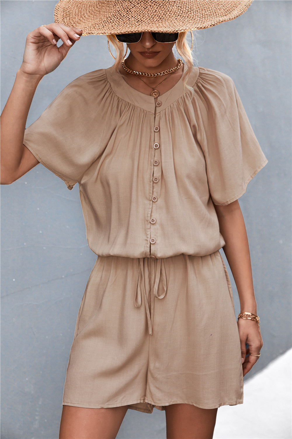 Ada - Jumpsuit with buttoned gathering detail
