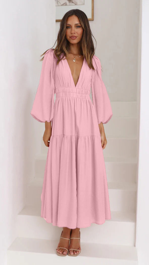 Amalie - Long-Sleeved Dress with Slimming Pleats and Fresh Skirt