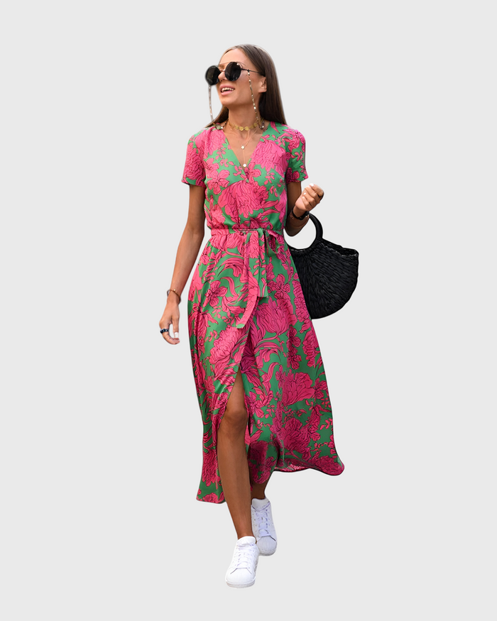 Elegant long dress with short sleeves and belt for special occasions