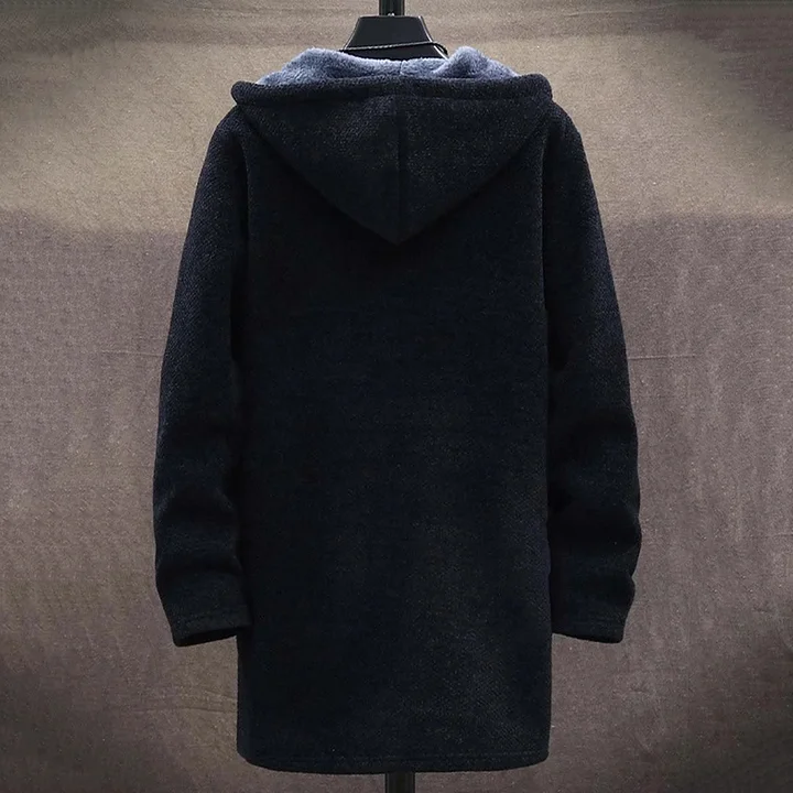 Cozy men's cardigan made of thick knit fleece