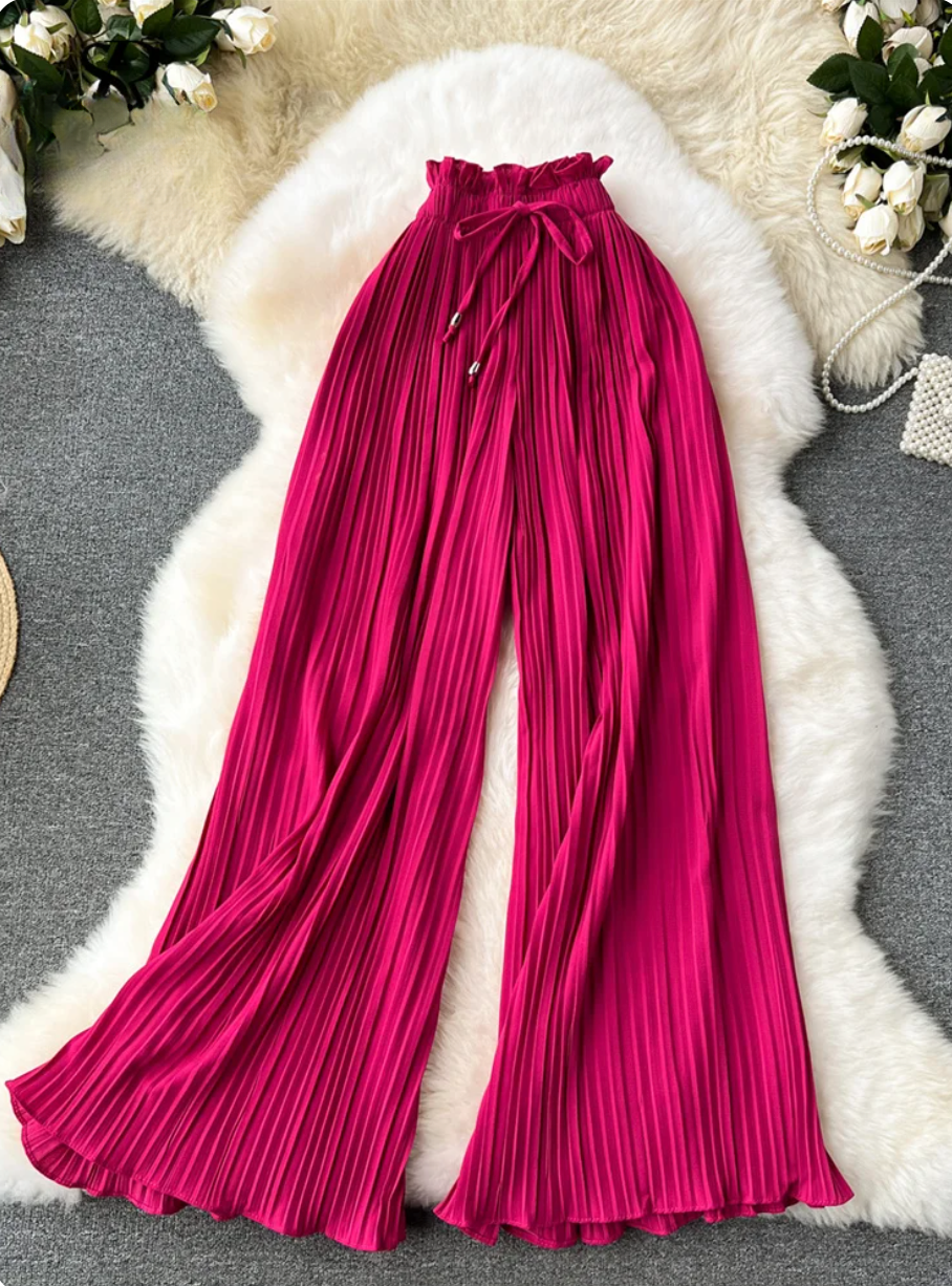 Modern wide pleated pants for women with elegant style