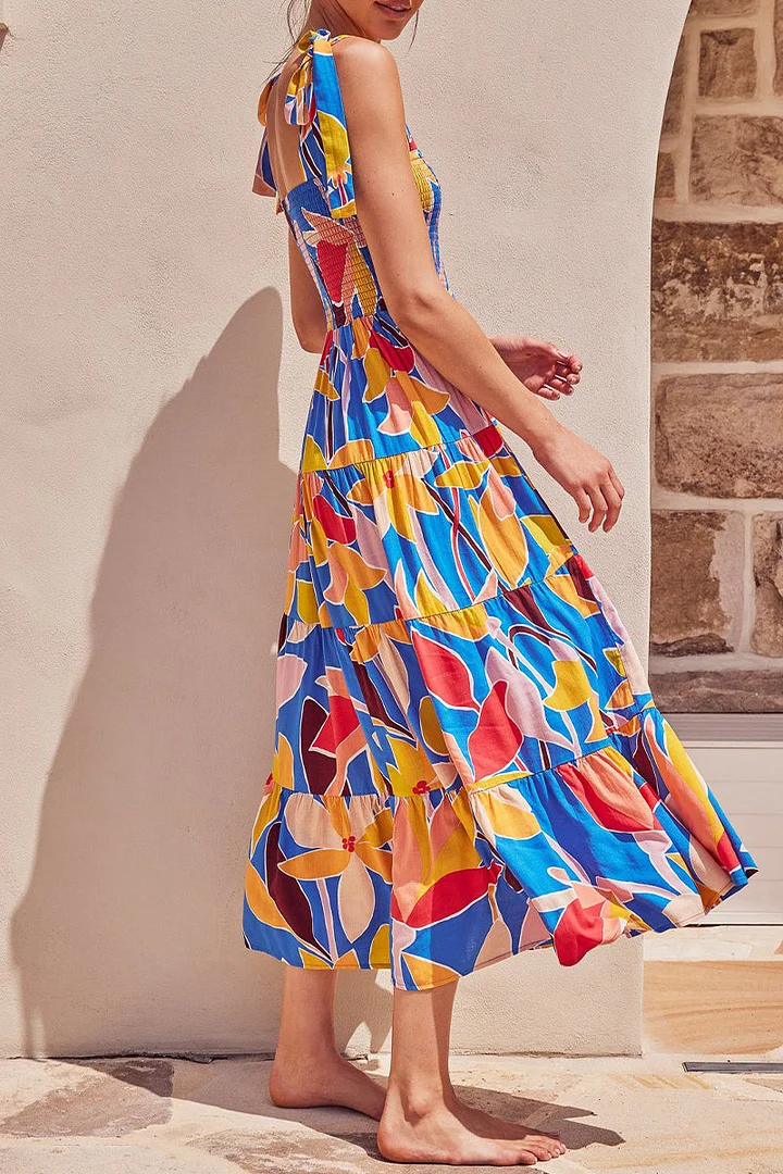 Mia - Printed dresses with thin straps and urban fashion patches