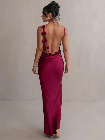 Elegant long evening dress for women with open back and sophisticated design