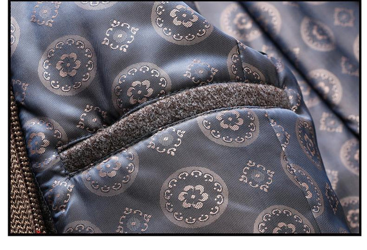 The classic royal coat for true style aficionados