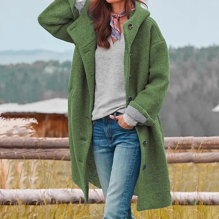 Loose and comfortable coat for everyday wear