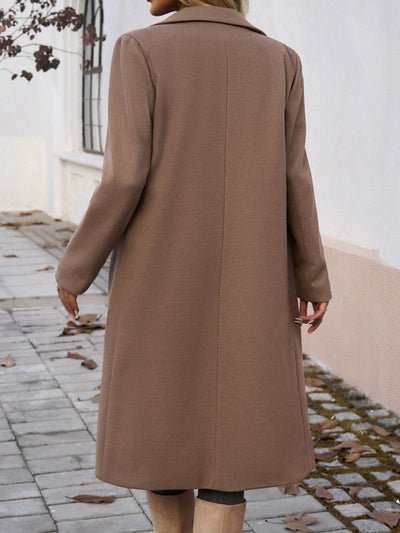Women's long coat with pockets, collar and long sleeves