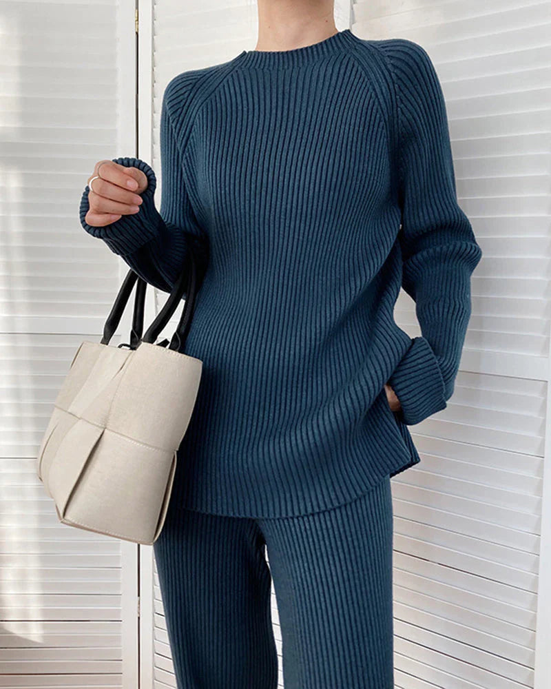 Elegant Winter Sweater and Pants Set – Style and Comfort