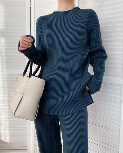 Elegant Winter Sweater and Pants Set – Style and Comfort