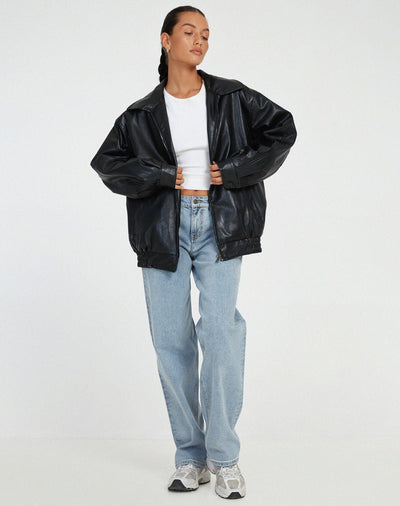 Loose and elegant jacket for modern women