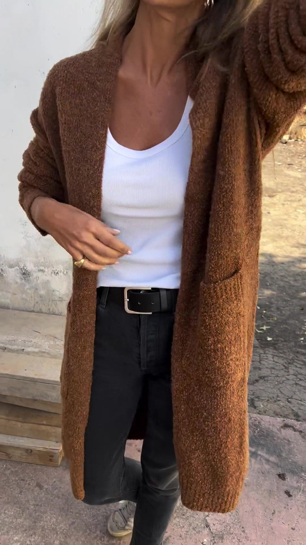 Women's Lightweight Knit Cardigan - Stylish and Comfortable for Everyday Wear