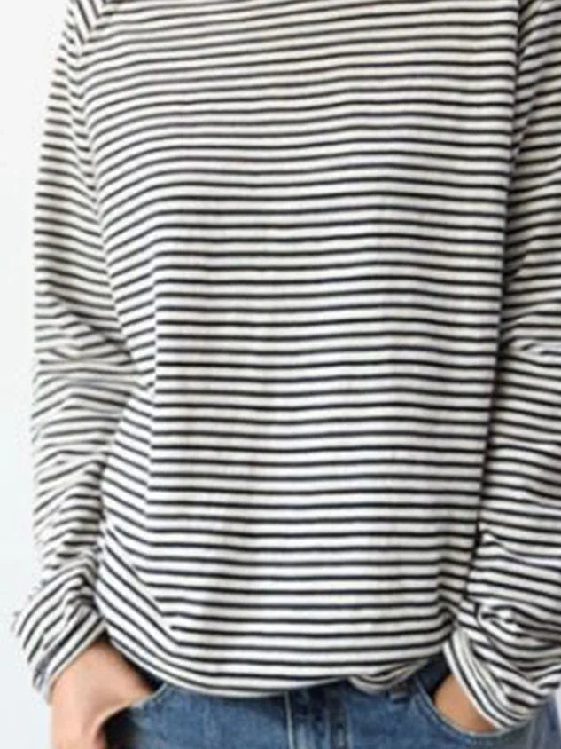 Felicity | White and Black Simple Basic Long-Sleeved Top