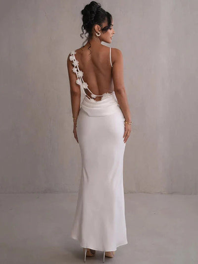 Elegant long evening dress for women with open back and sophisticated design