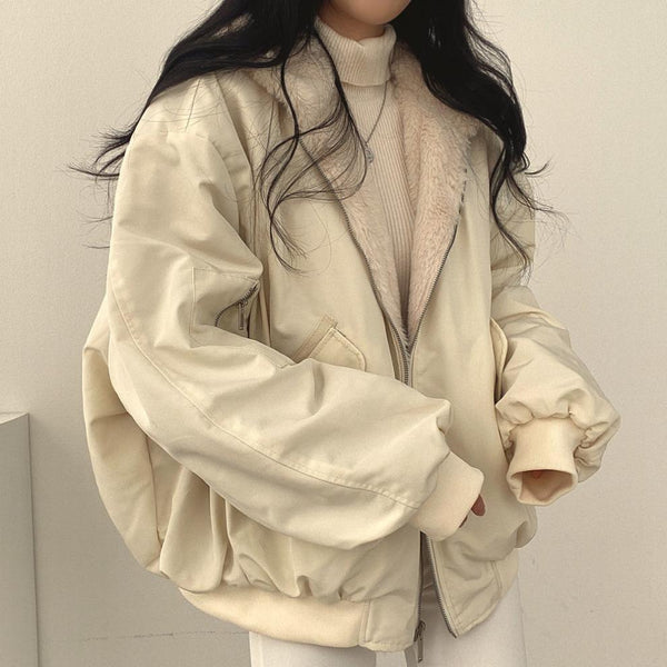 Insulated bomber jacket for cold days