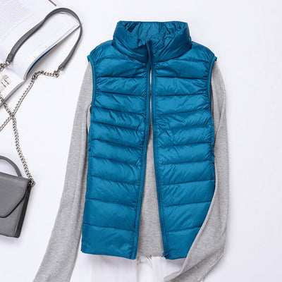 Women's lightweight vest with a comfortable and modern design