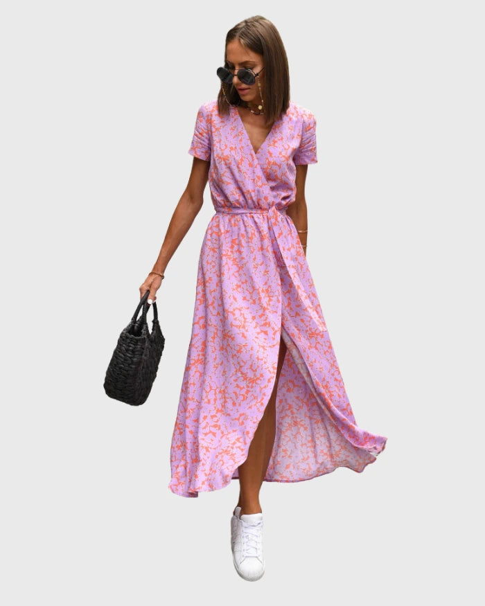 Elegant long dress with short sleeves and belt for special occasions