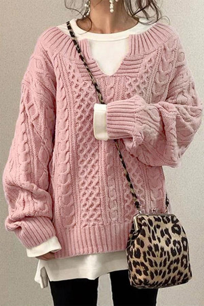 Cozy oversized sweater with an original print for a comfortable style