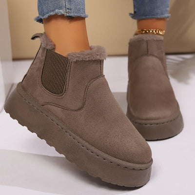 Modern and cozy women's boots for cold days.