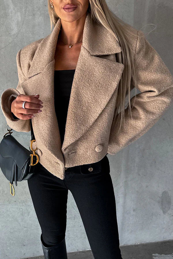 Mila - Long-sleeved coat with buttons and lapels