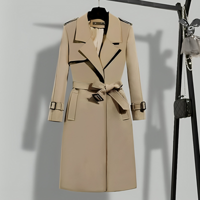 Elegant women's transitional coat with a fitted design