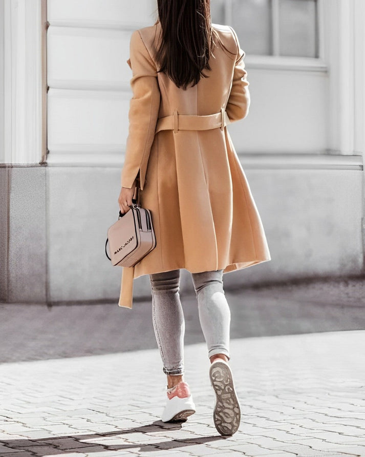 Elegant long coat with belt for stylish women
