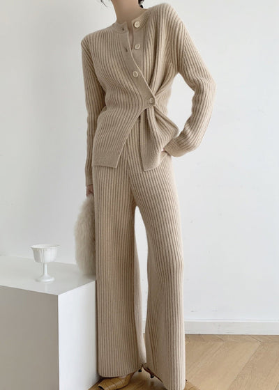 Khaki Button-Down Two-Piece Set with Asymmetrical Design for Fall – Modern Patchwork Style