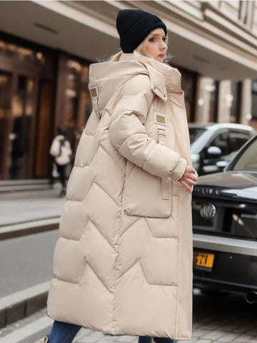 Long women's jacket with a modern design and sophisticated style