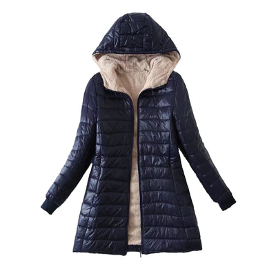 Elegant Women's Winter Coat - Modern Design and Sophisticated Style