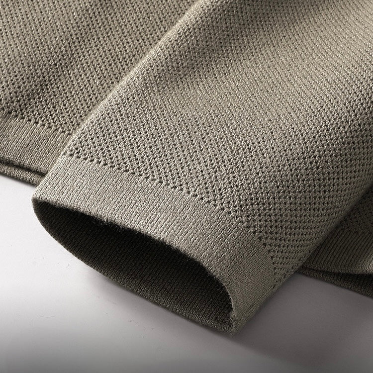 Elegant men's blazer with a modern design and classic cut