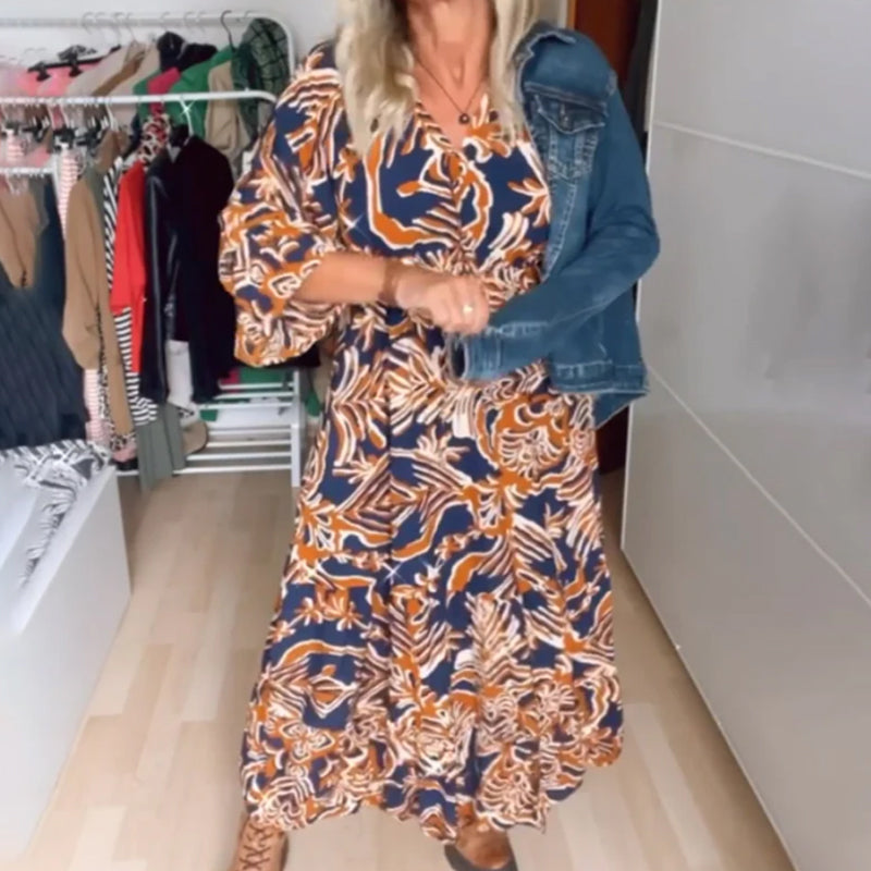 Long printed dress with classic neckline