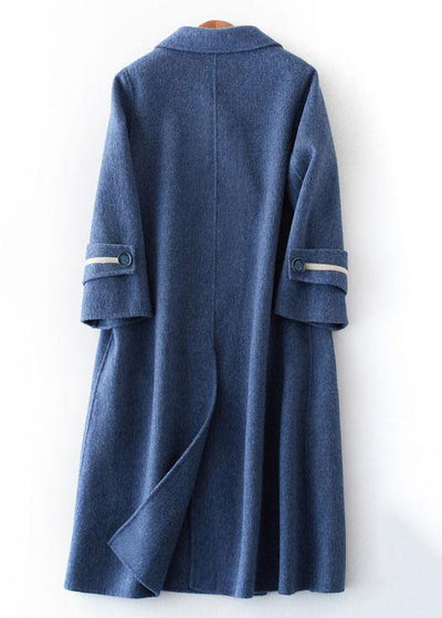 Stylish oversized winter long coat with double-breasted design