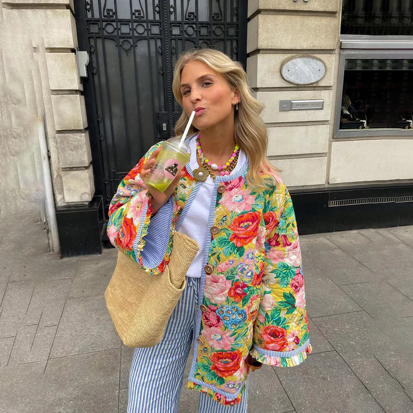 Elegant women's jacket with floral print