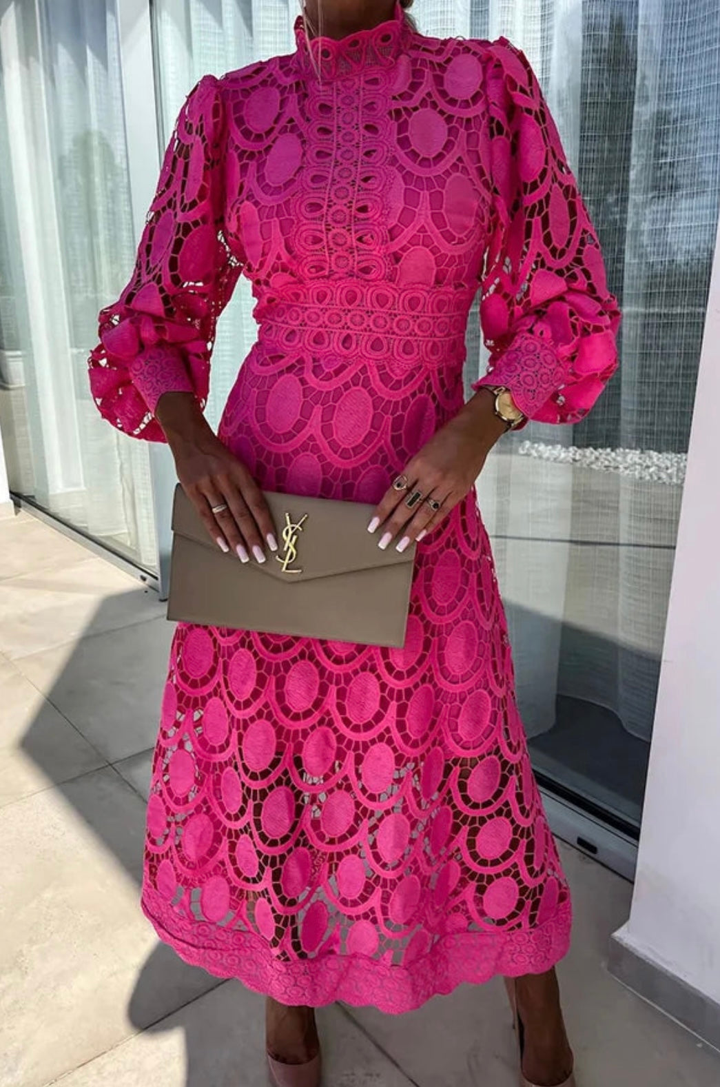 Sophisticated women's midi dress with elegant lace details