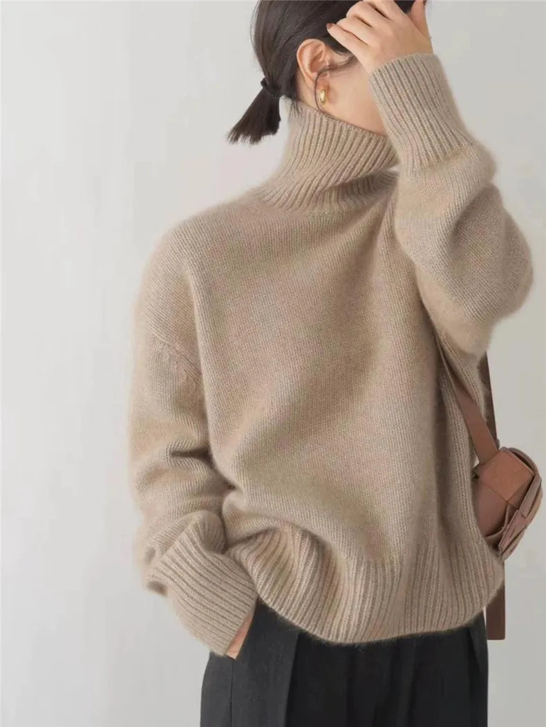 Mila - Turtleneck Knit Sweater