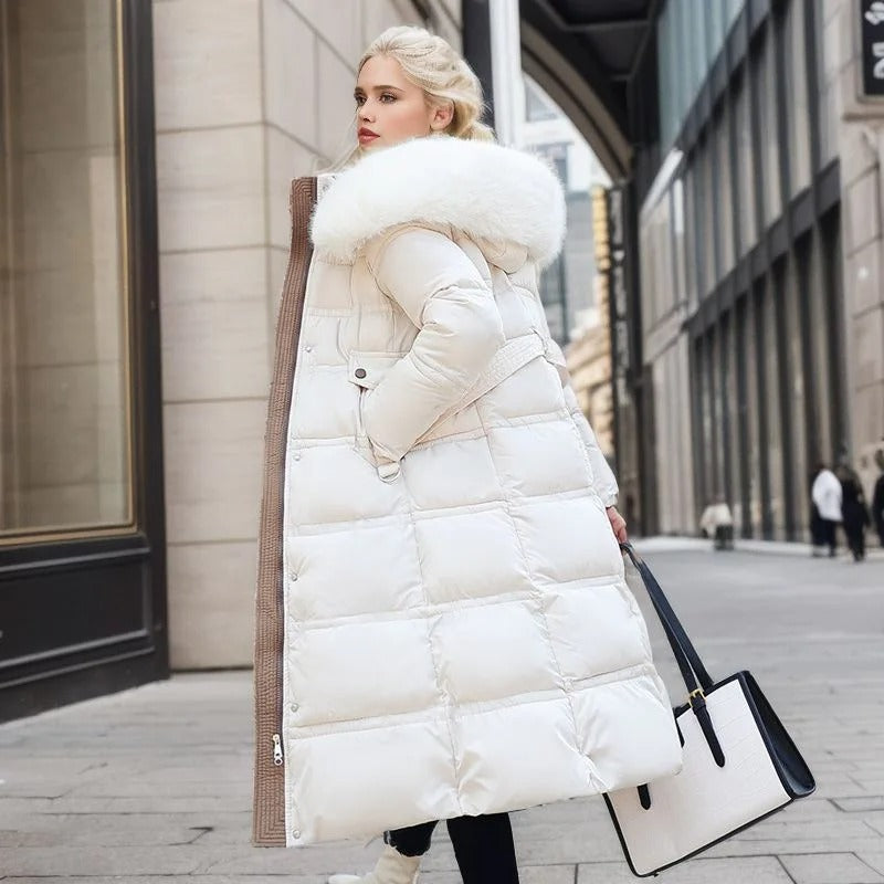 Elegant and modern winter coat for women