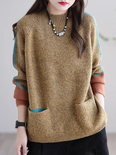Cozy vintage style women's sweater with pockets
