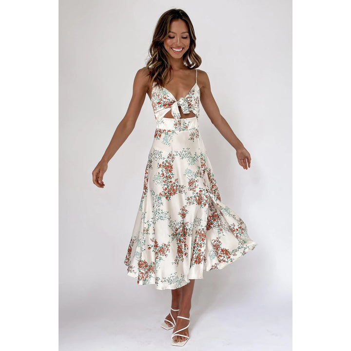 Light floral print dress for a fresh and romantic style