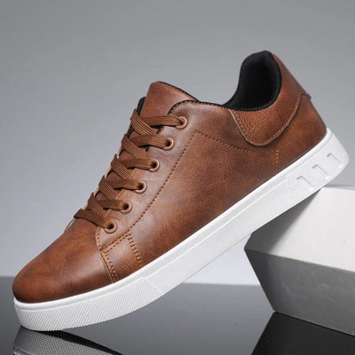 Men's boots for comfortable outdoor recreation