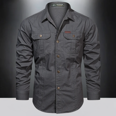 Men's button-down sports shirt, ideal for leisure and outdoor activities