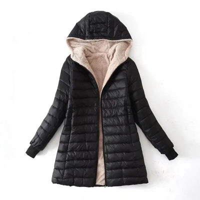 Elegant Women's Winter Coat - Modern Design and Sophisticated Style