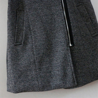Women's winter coat with modern design and deep hood