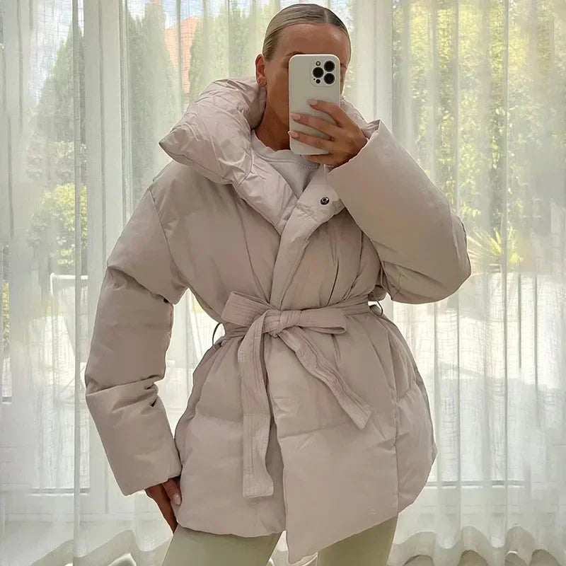 Elegant women's jacket with a high collar – Ideal for winter