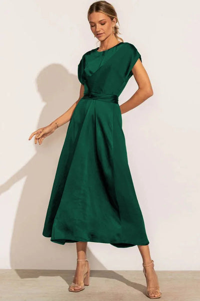 Elegant evening midi dress with adjustable belt