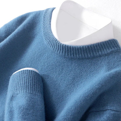 Modern men's sweater with double collar design