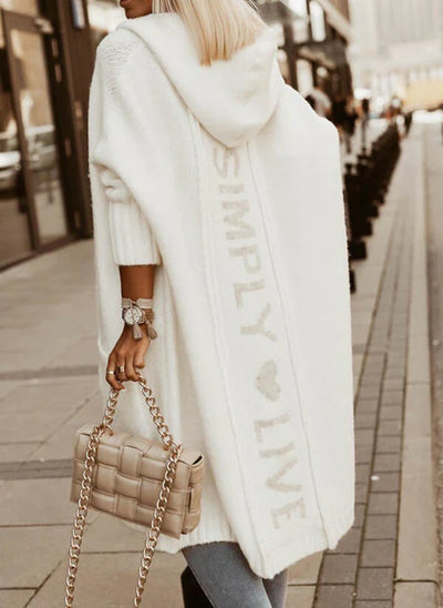 Stylish hooded cardigan: style and comfort in one
