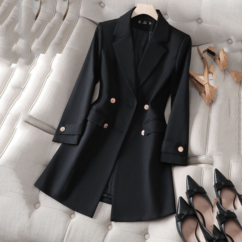 Timeless long-sleeved double-breasted blazer