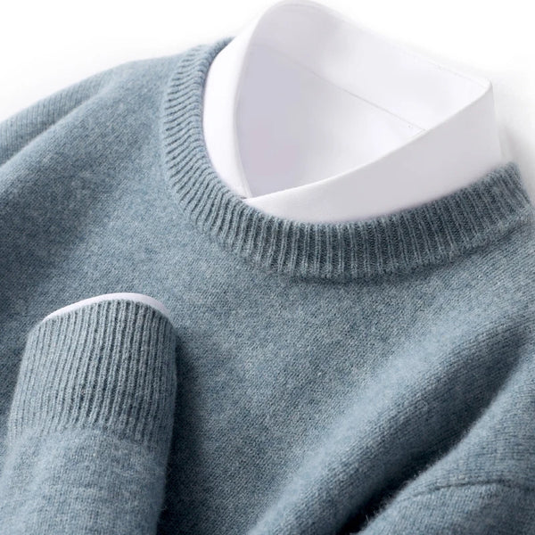 Modern men's sweater with double collar design