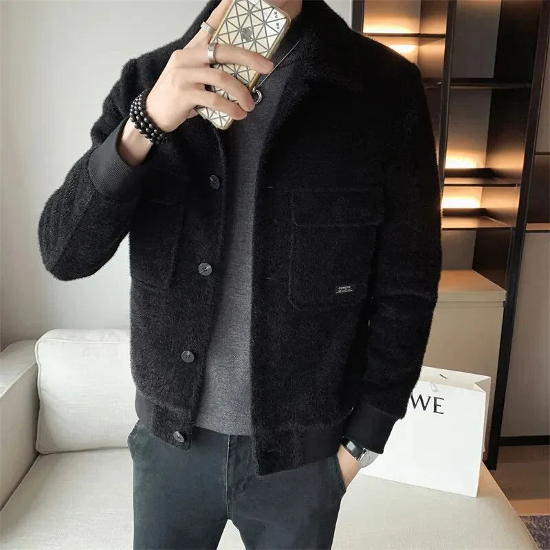 Elegant winter coat with a classic cut