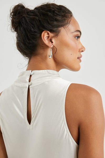Sleeveless halterneck midi dress with sophisticated style