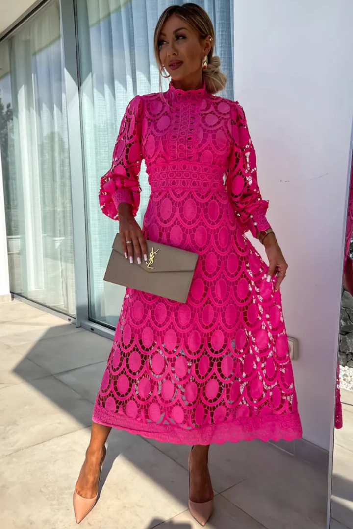Sophisticated women's midi dress with elegant lace details