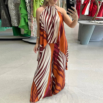 Printed summer set with halterneck top and elegant wide-legged trousers
